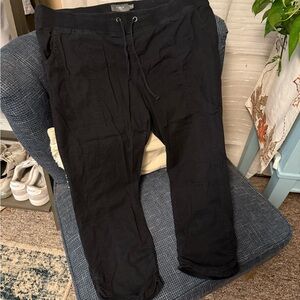 Torrid Women's Black Cropped Pants